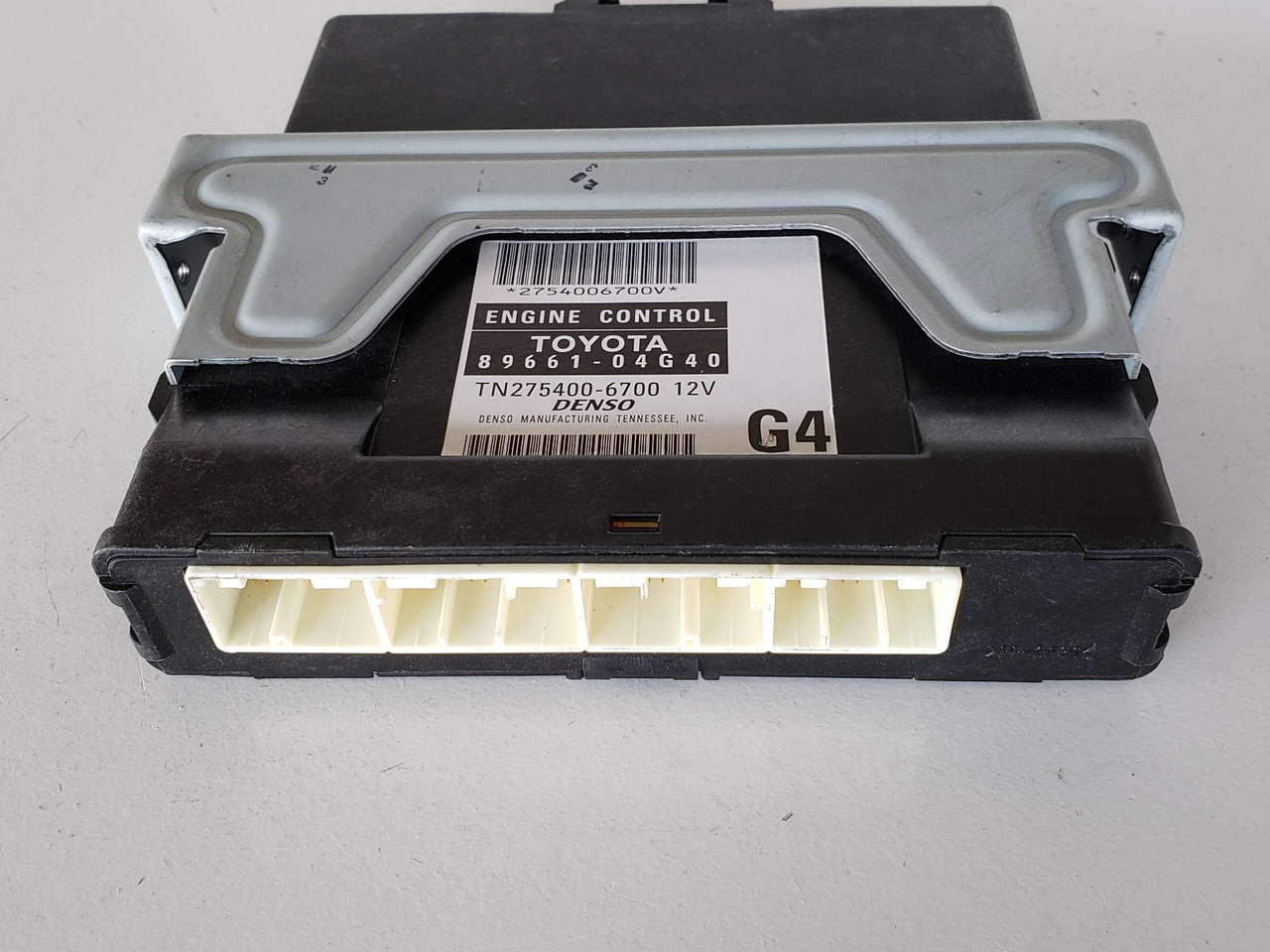 2011 Toyota Tacoma 89661-04G40 Computer Brain Engine Control ECU ECM EBX Module