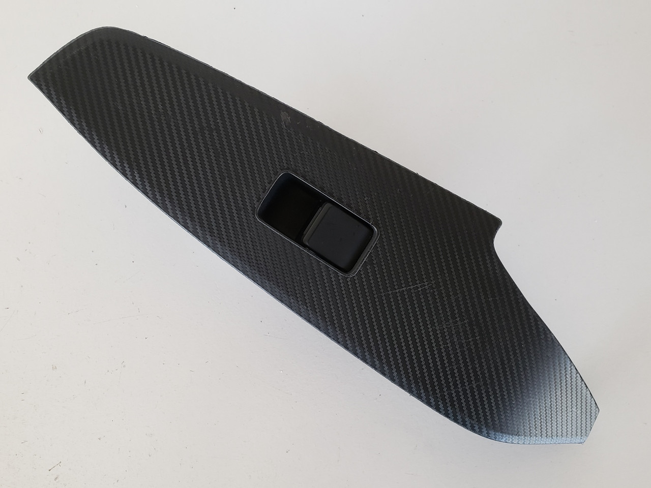 14-15 Mazda 6 KD35 66 370 Left Rear Passenger Window Switch OEM 14-15 Mazda 6 KD35 66 370 Left Rear Passenger Window Switch OEM