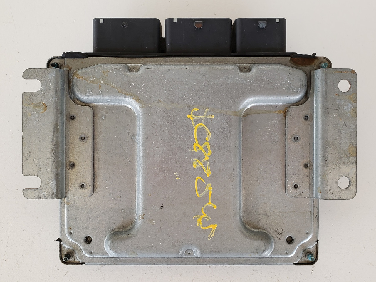 bin13nページ M27x2 hose bead V38-1166 V38-1123 V88-1141 V38-1018 Paccar Cummins