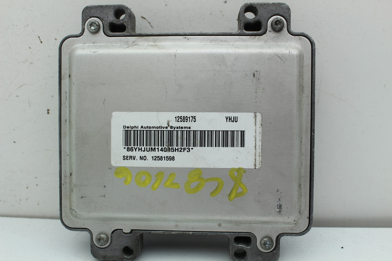 04 Chevrolet Malibu 12581598 Computer Brain Engine Control ECU ECM EBX Module