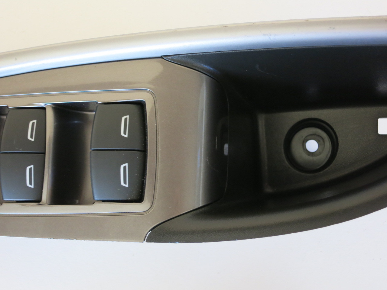 16 Chevy Malibu Drivers Side Left Master Window Switch OEM 16 Chevy Malibu Drivers Side Left Master Window Switch OEM