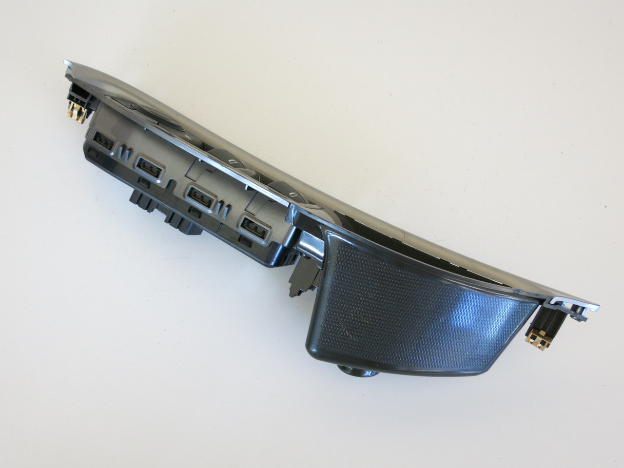 16 Chevy Malibu Drivers Side Left Master Window Switch OEM 16 Chevy Malibu Drivers Side Left Master Window Switch OEM