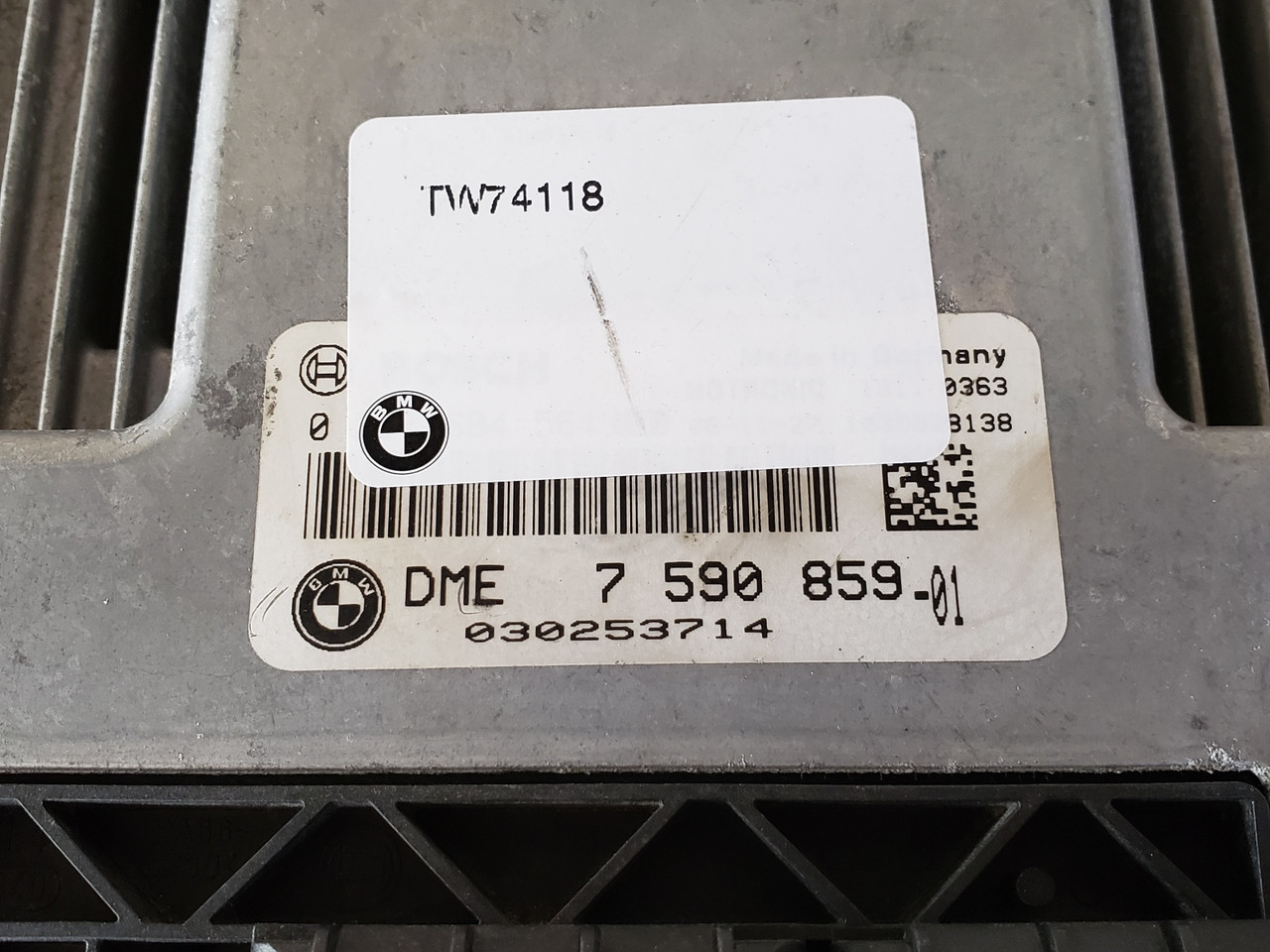 2009-2010 Mini Cooper 7 590 859-01 Computer Engine Control ECU ECM EBX Module