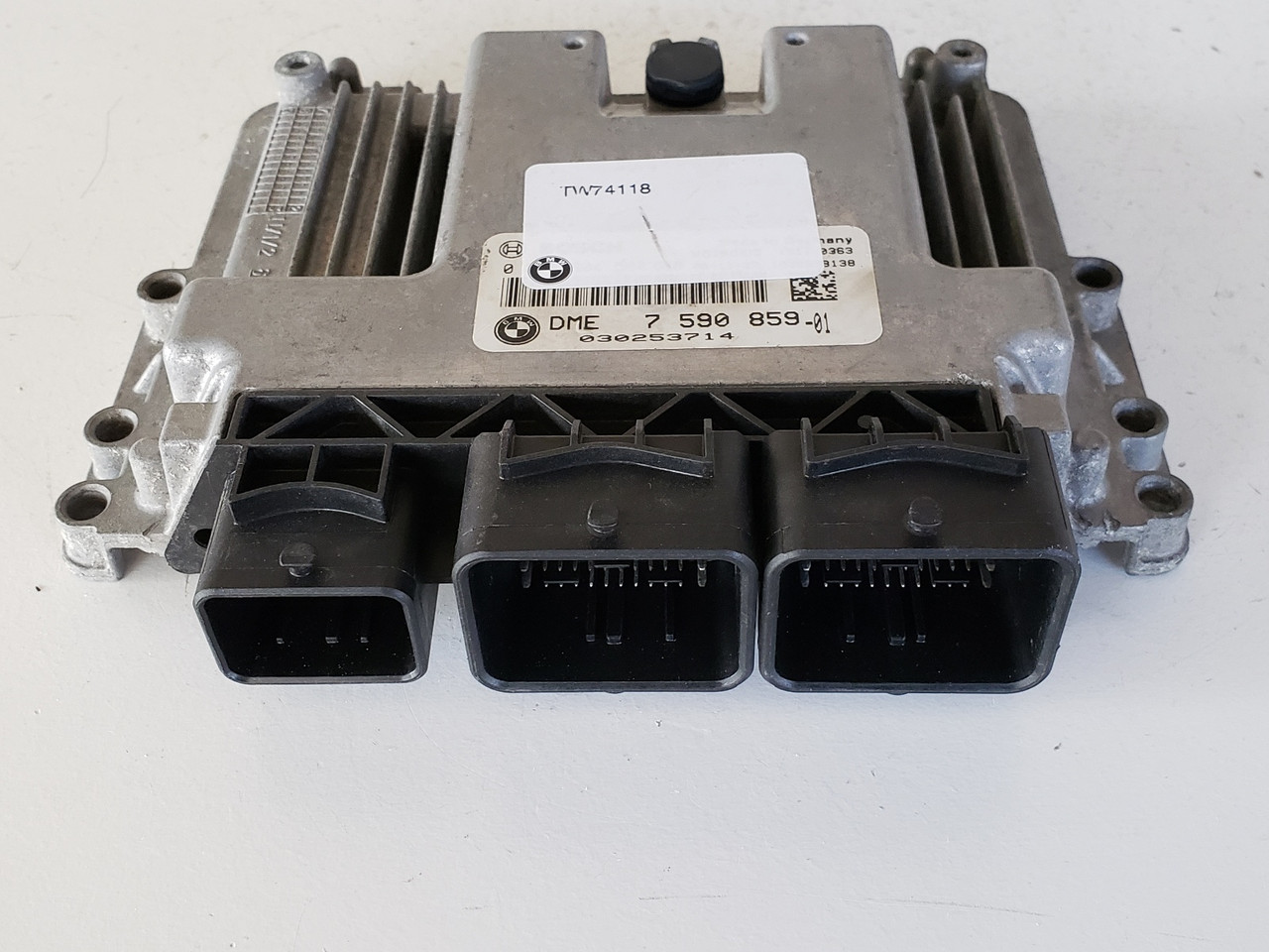 2009-2010 Mini Cooper 7 590 859-01 Computer Engine Control ECU ECM EBX Module