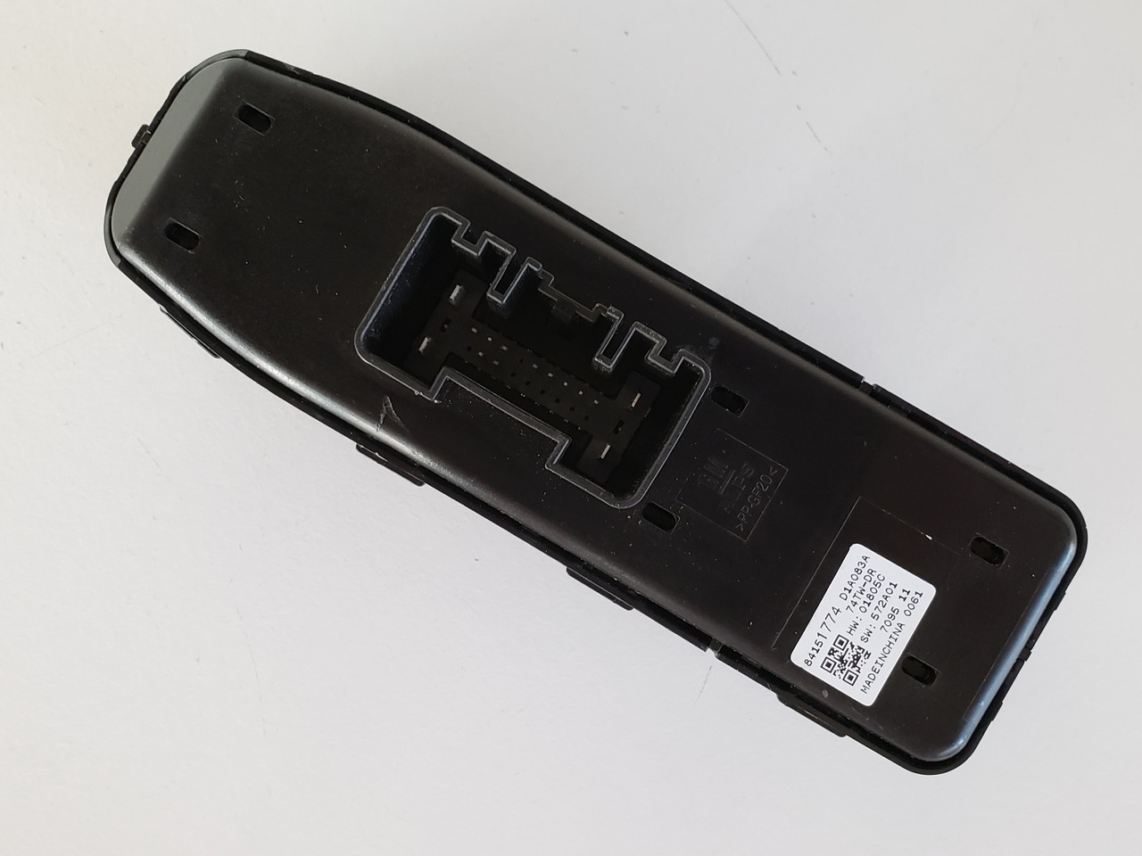 16-19 Chevy Malibu 84151774 Drivers Side Left Master Window Switch OEM 16-19 Chevy Malibu 84151774 Drivers Side Left Master Window Switch OEM