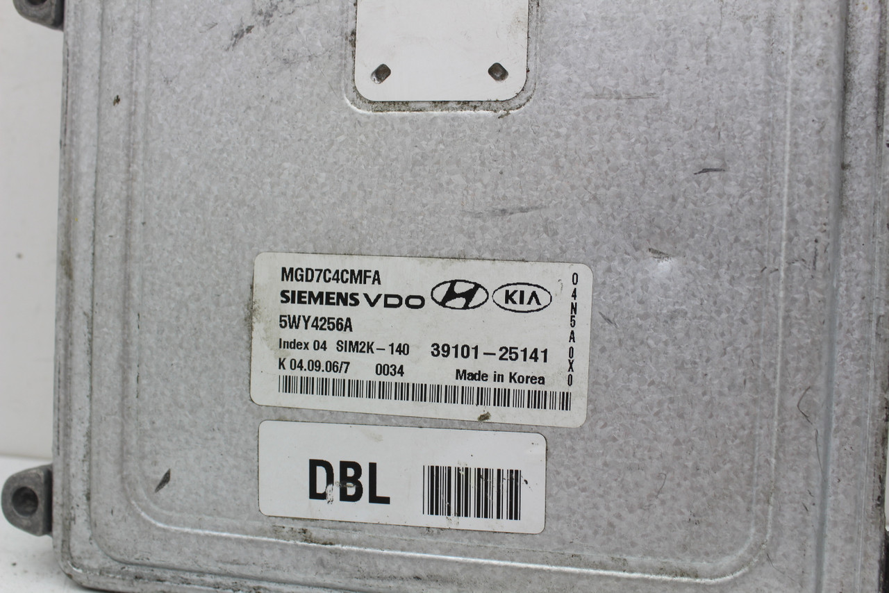 06-08 Kia Optima 39101-25141 Computer Brain Engine Control ECU ECM EBX Module