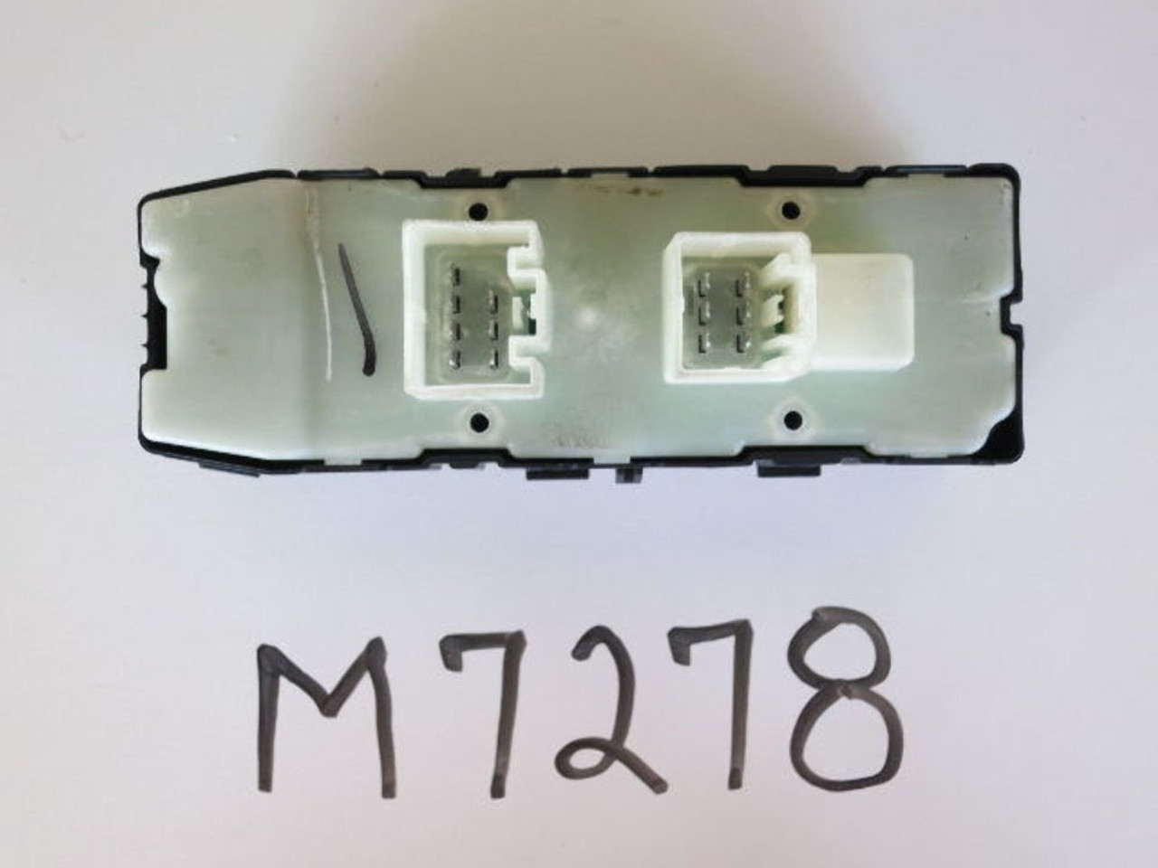 15 JEEP PATRIOT DRIVERS SIDE LEFT MASTER WINDOW SWITCH OEM M7278 15 JEEP PATRIOT DRIVERS SIDE LEFT MASTER WINDOW SWITCH OEM M7278