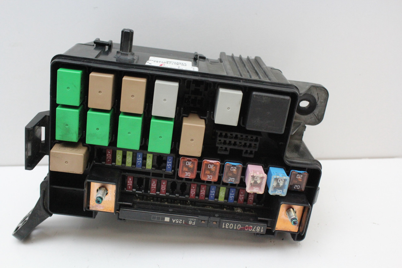 12 13 Kia Soul 2.0L 914182K163 Fusebox Fuse Box Relay Unit Module
