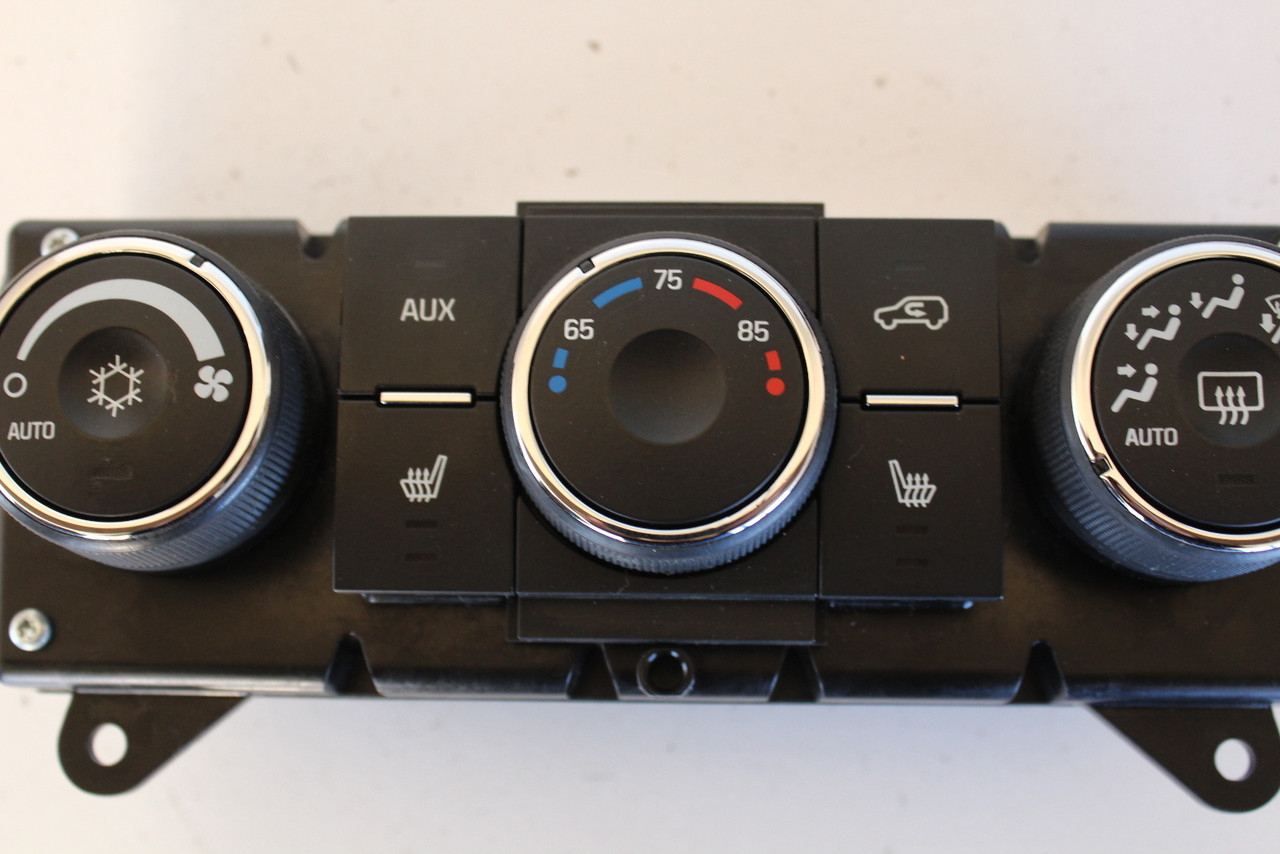 07 08 09 Suzuki Vitara Climate Control Panel Temperature Unit A/C Heater 07 08 09 Suzuki Vitara Climate Control Panel Temperature Unit A/C Heater