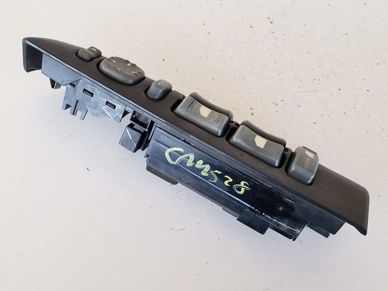 99-05 Chevy S-10 Blazer J12M-8013 Drivers Side Left Master Window Switch OEM