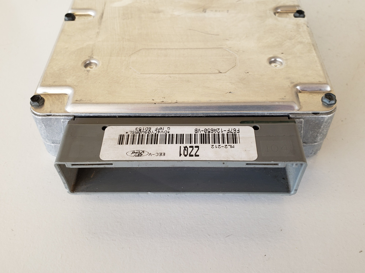 1995-1997 B-2300 F67F-12A650-VB Computer Brain Engine Control ECU ECM EBX Module