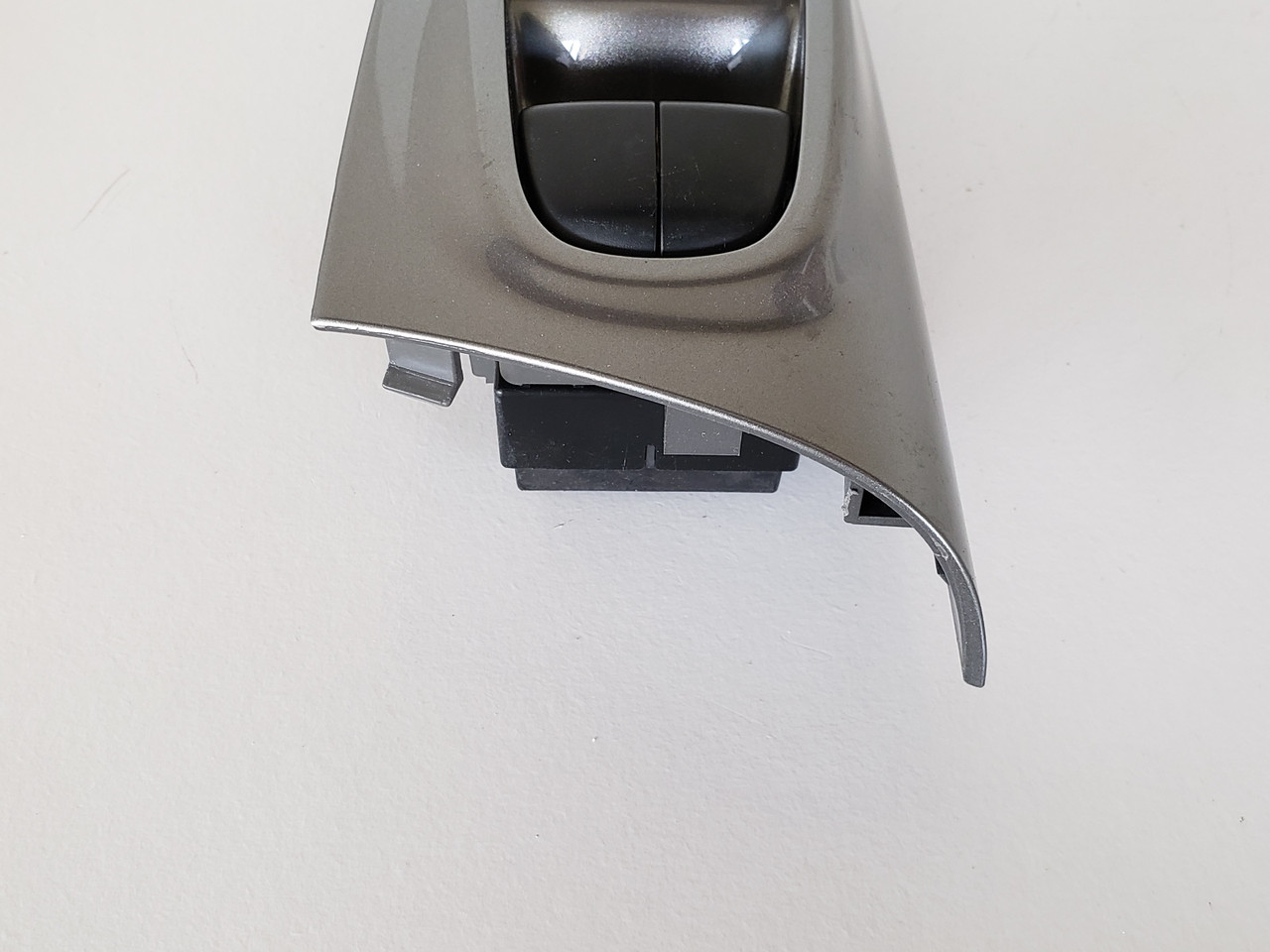 11-17 Nissan Juke 25401 1KA0A Drivers Side Left Master Window Switch OEM 11-17 Nissan Juke 25401 1KA0A Drivers Side Left Master Window Switch OEM