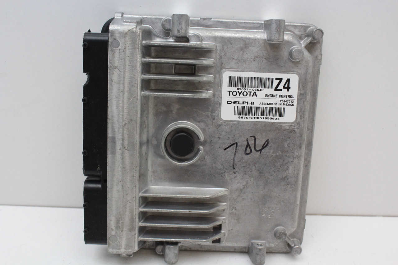 15 2015 Toyota Corolla 1.8L 89661-0Z640 Computer Engine Control ECU ECM Module