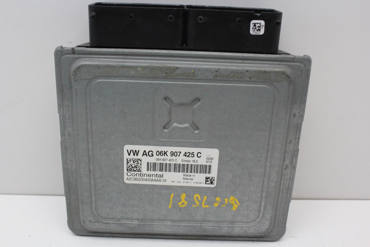 15 2015 Volkswagen Jetta 06K 907 425 C Computer Engine Control ECU ECM Module
