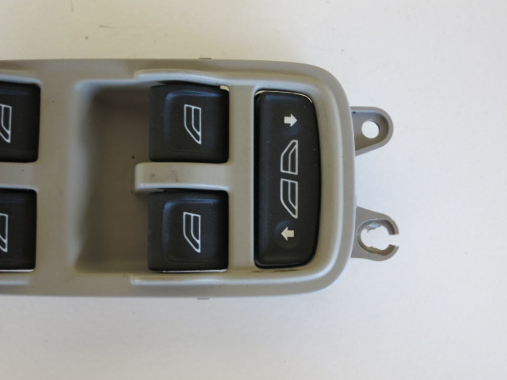 08 Volvo C70 Drivers Side Left Master Window Switch OEM