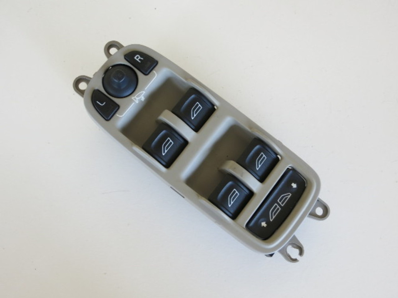 08 Volvo C70 Drivers Side Left Master Window Switch OEM