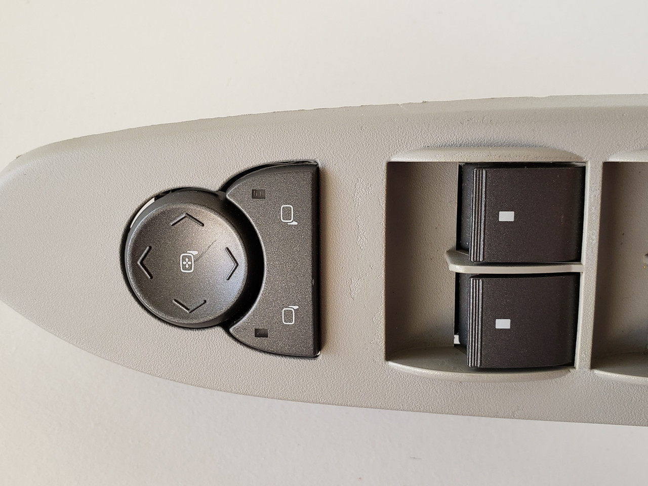 10-12 Cadillac CTS 25970548AC Drivers Side Left Master Window Switch OEM 10-12 Cadillac CTS 25970548AC Drivers Side Left Master Window Switch OEM