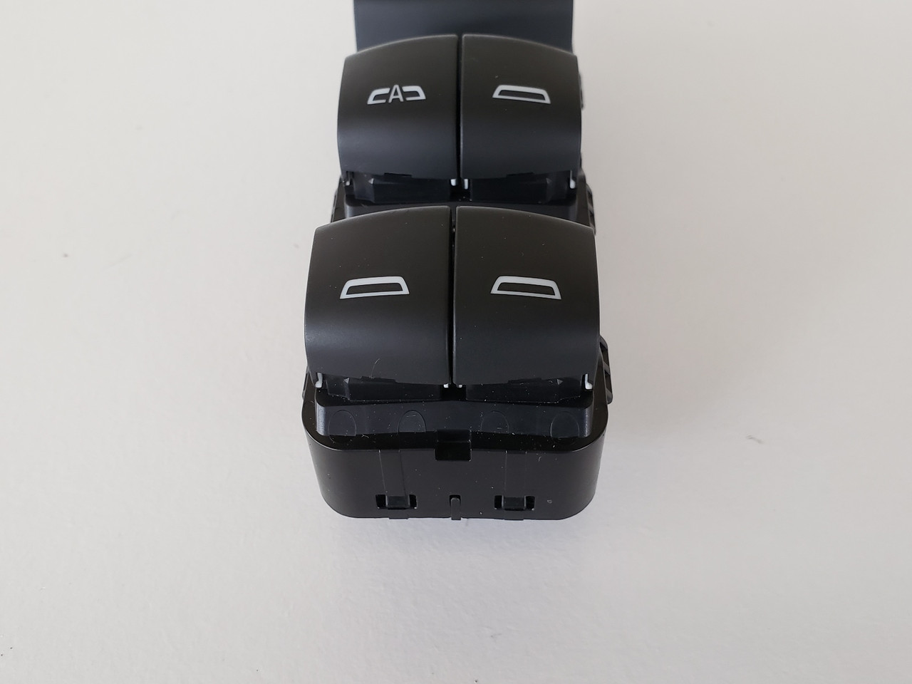 18-19 Chevy Equinox 84512890 Drivers Side Left Master Window Switch OEM 18-19 Chevy Equinox 84512890 Drivers Side Left Master Window Switch OEM