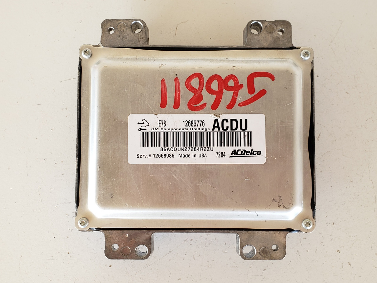 17-18 Silverado 2500 12668986 Computer Brain Engine Control ECU ECM EBX Module 17-18 Silverado 2500 12668986 Computer Brain Engine Control ECU ECM EBX Module