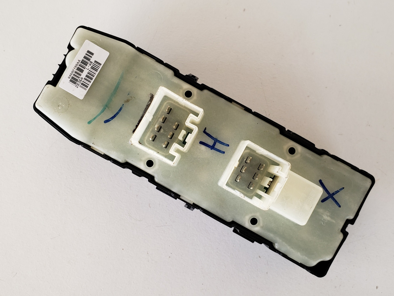 11-14 Jeep Compass 04602780AA Drivers Side Left Master Window Switch OEM 11-14 Jeep Compass 04602780AA Drivers Side Left Master Window Switch OEM