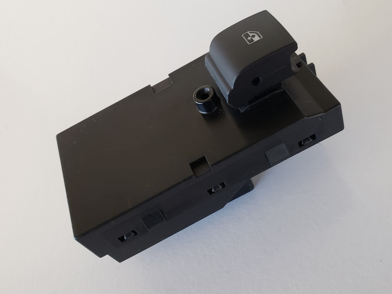 10-16 Chevy Equinox 13305370 Right Front Passenger Window Switch OEM 10-16 Chevy Equinox 13305370 Right Front Passenger Window Switch OEM