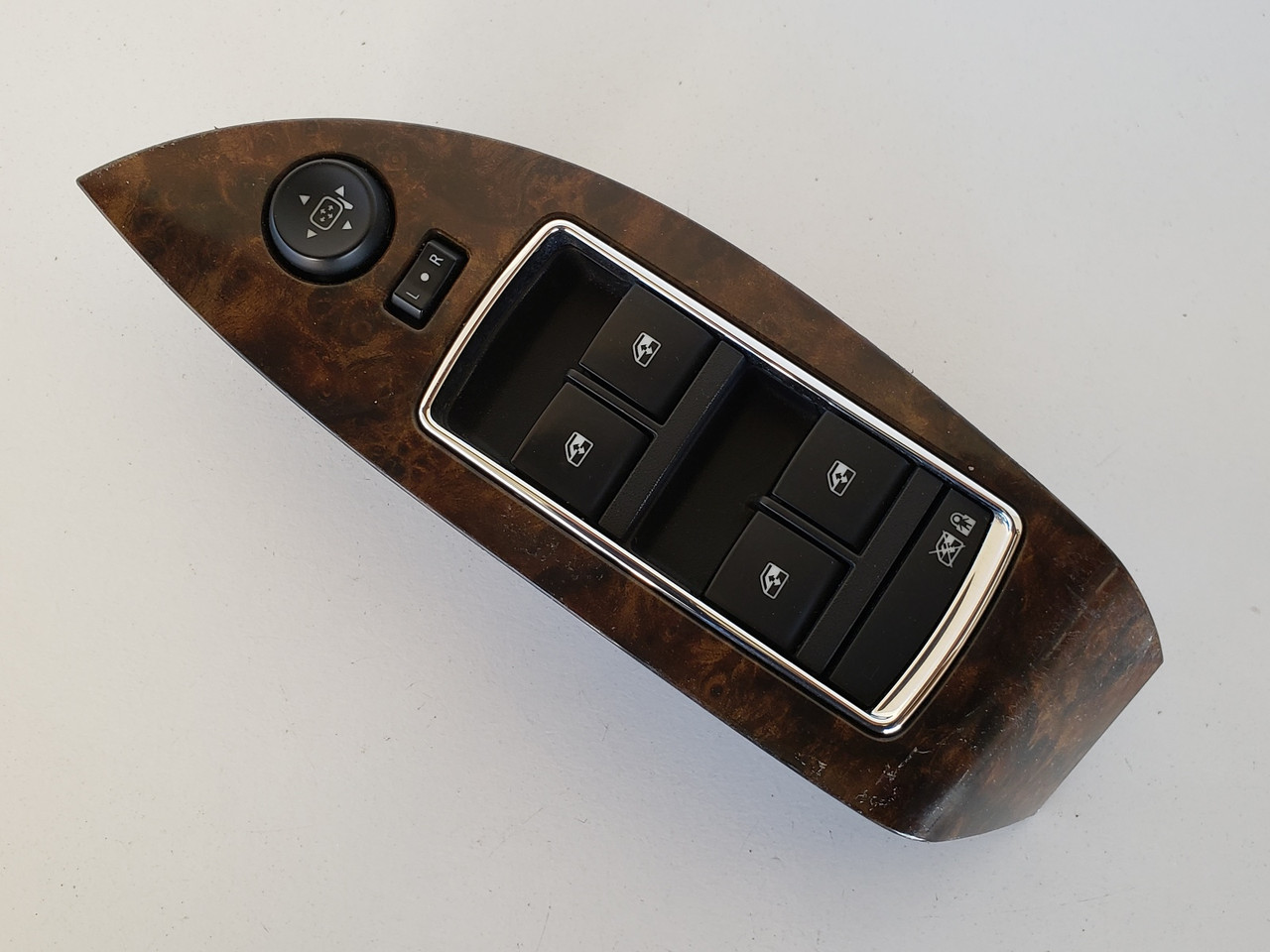 14-20 Chevy Malibu 22819398 Drivers Side Left Master Window Switch OEM 14-20 Chevy Malibu 22819398 Drivers Side Left Master Window Switch OEM