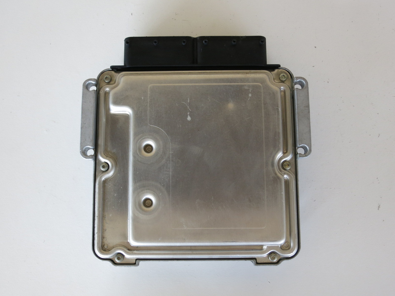 13 Kia Soul 39110-2BCC1 Computer Brain Engine Control ECU ECM EBX Module