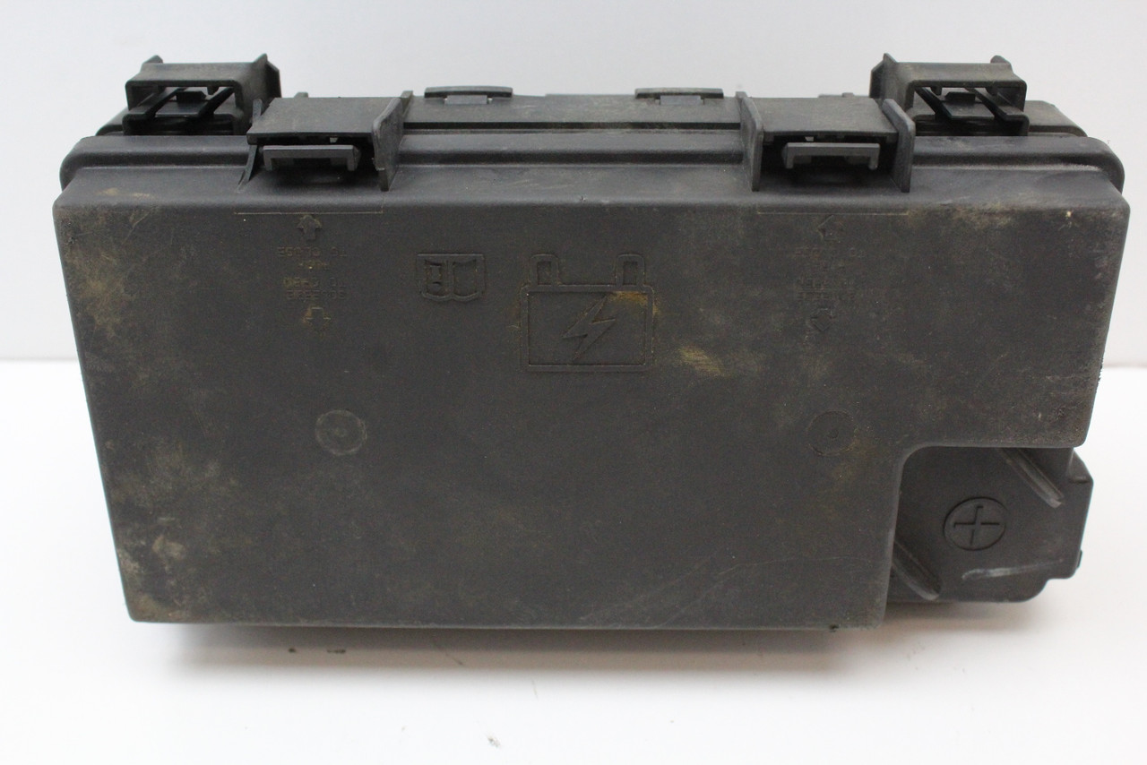 2011 11 Dodge Caravan 04692335AH Fusebox Fuse Box Relay Unit Module