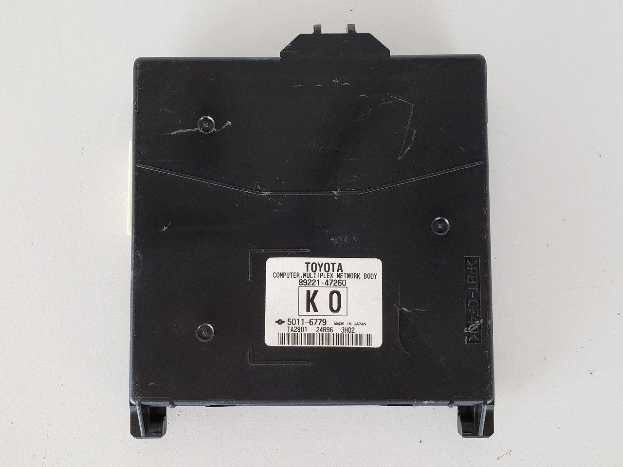 2013-2015 Toyota Prius 89221-47260 Multiplex Network Module
