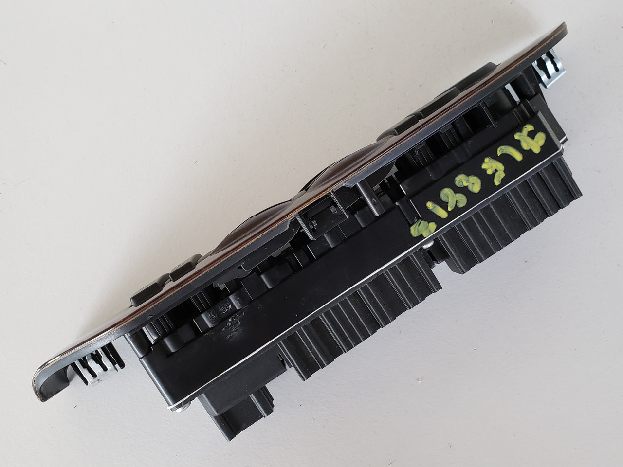 09-14 Cadillac Escalade 20877337AA Drivers Side Left Master Window Switch OEM 09-14 Cadillac Escalade 20877337AA Drivers Side Left Master Window Switch OEM