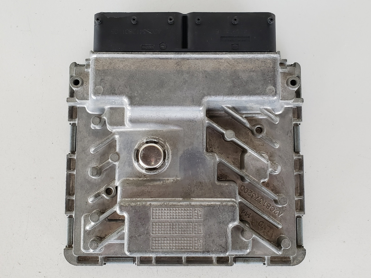 2015 VW Passat 06K 906 071 K Computer Brain Engine Control ECU ECM EBX Module