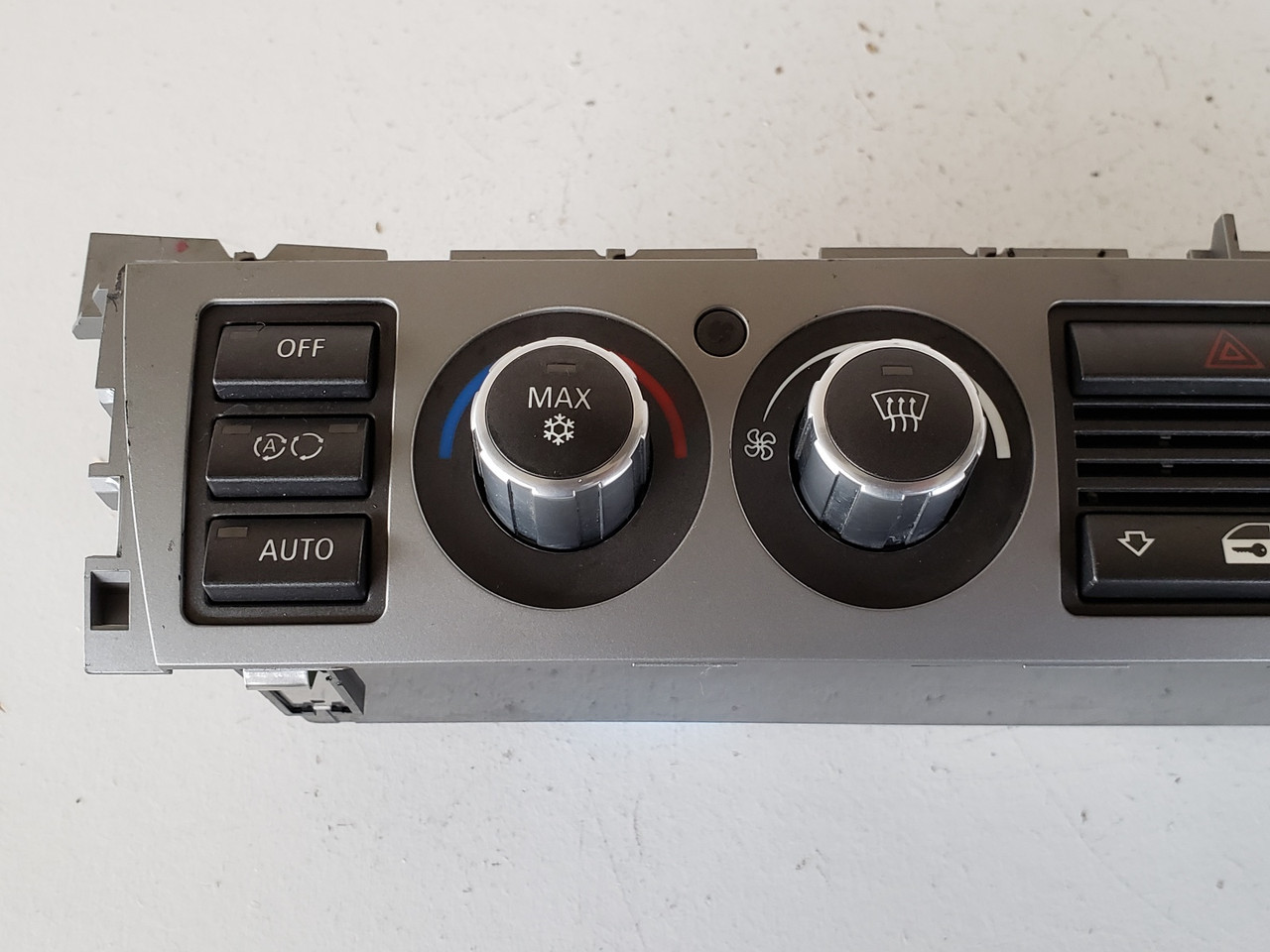 06 07 08 Bmw 750i 760i Climate Control Panel Temperature Unit A/C Heater