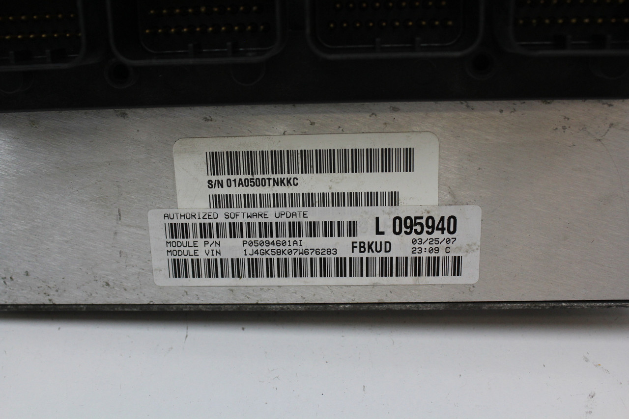 07 2007 Jeep Liberty P05094601AI Computer Engine Control ECU ECM EBX Module