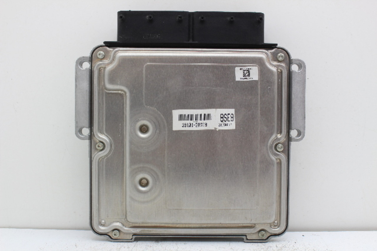 16 Kia Soul 39110-2BSE8 Computer Brain Engine Control ECU ECM EBX Module