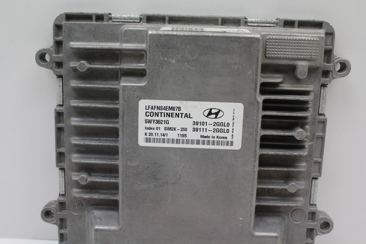 15 16 17 Hyundai Sonata 39111-2GGL0 Computer Brain Engine Control ECU ECM Module 15 16 17 Hyundai Sonata 39111-2GGL0 Computer Brain Engine Control ECU ECM Module