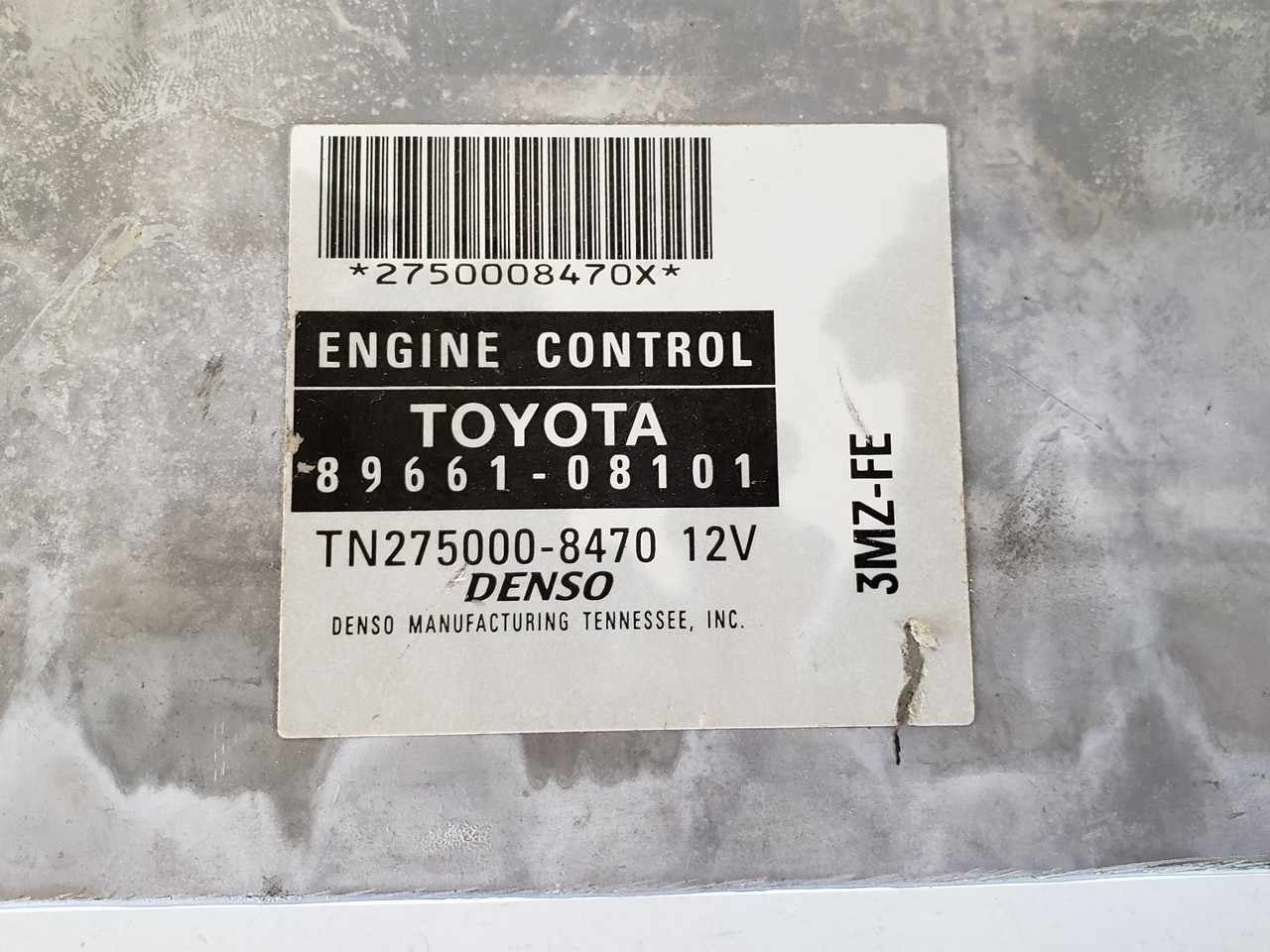 2004 Toyota Sienna 89661-08101 Computer Brain Engine Control ECU ECM EBX Module 2004 Toyota Sienna 89661-08101 Computer Brain Engine Control ECU ECM EBX Module