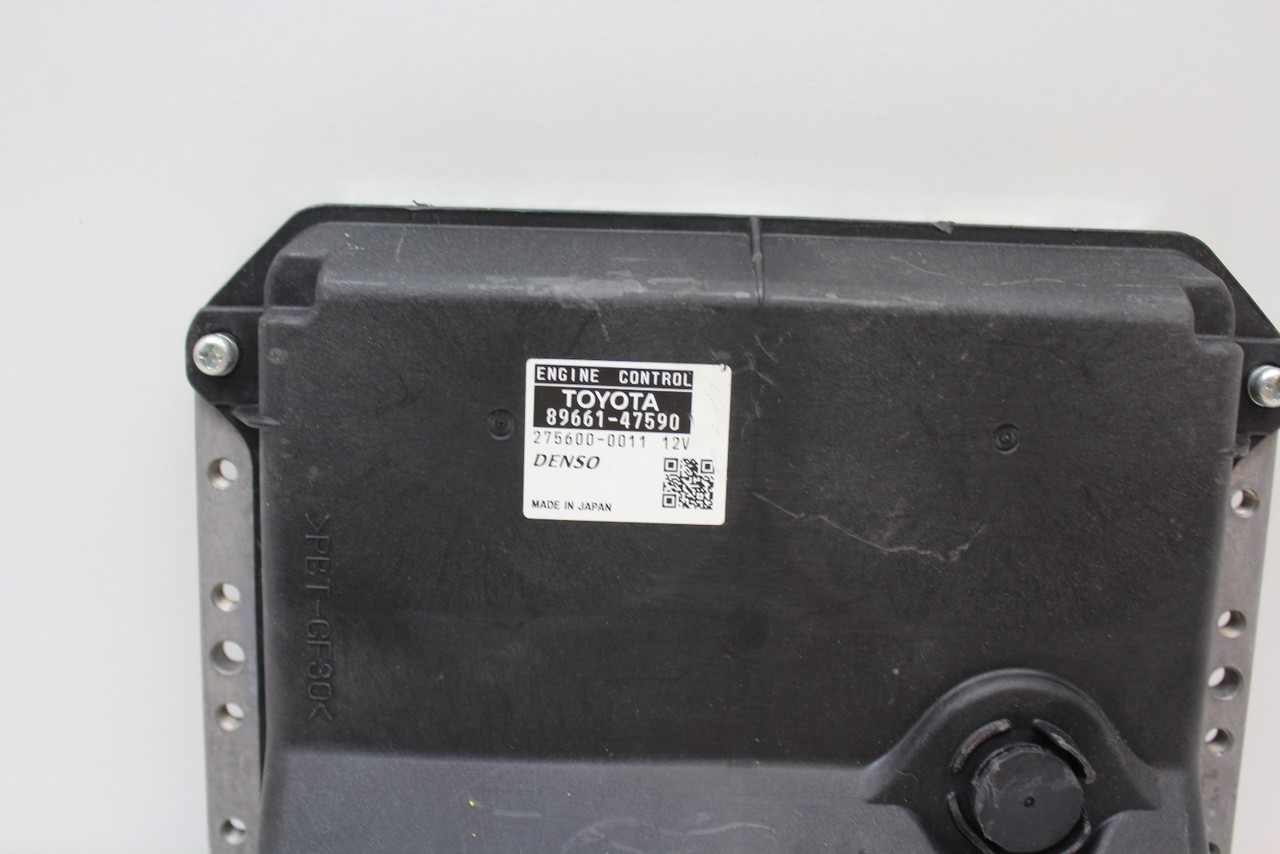 2015 15 Toyota Prius 89661-47590 Computer Brain Engine Control ECU ECM Module