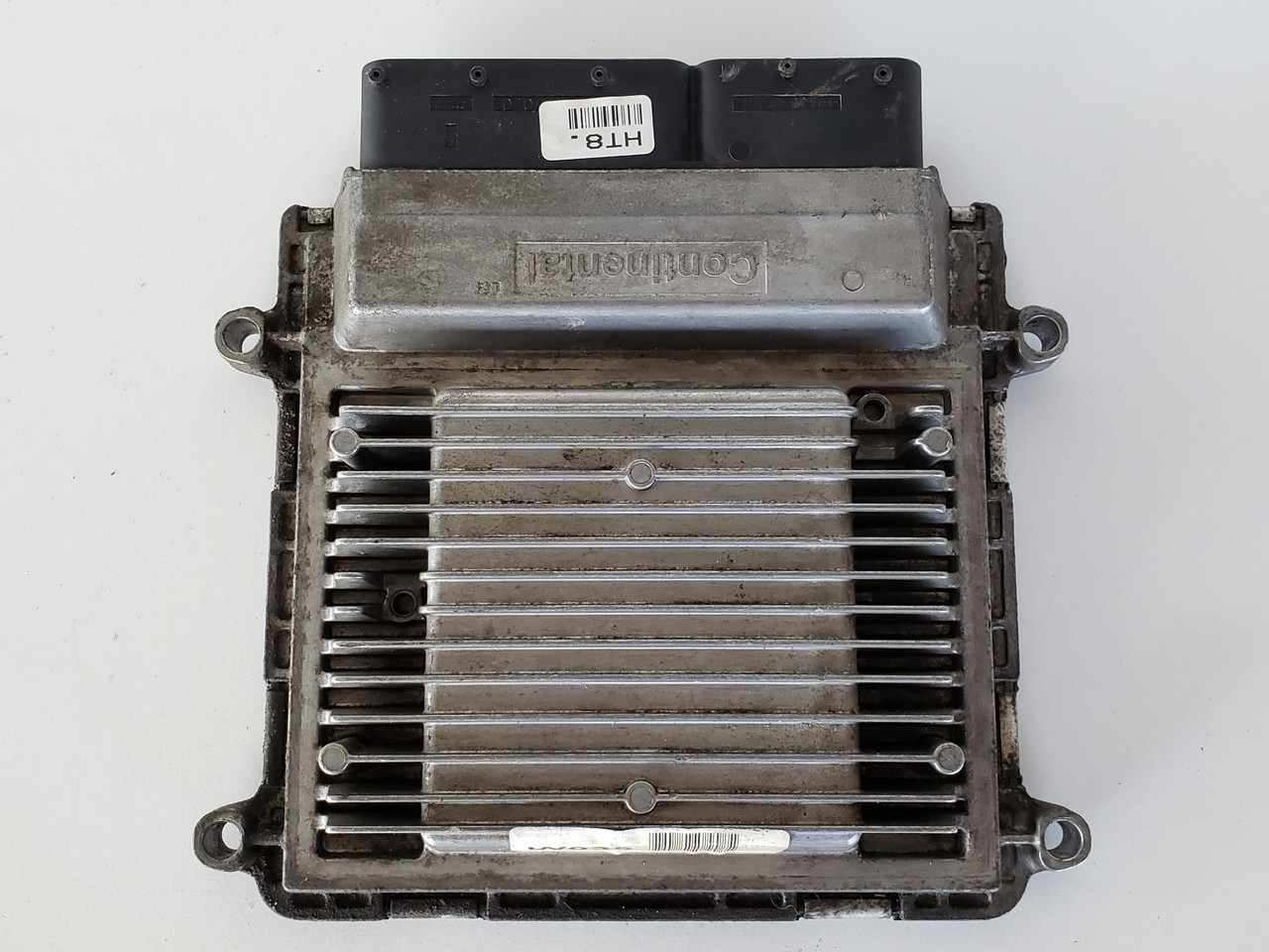 2009-2010 Sonata 39100-2G353 Computer Brain Engine Control ECU ECM EBX Module 2009-2010 Sonata 39100-2G353 Computer Brain Engine Control ECU ECM EBX Module