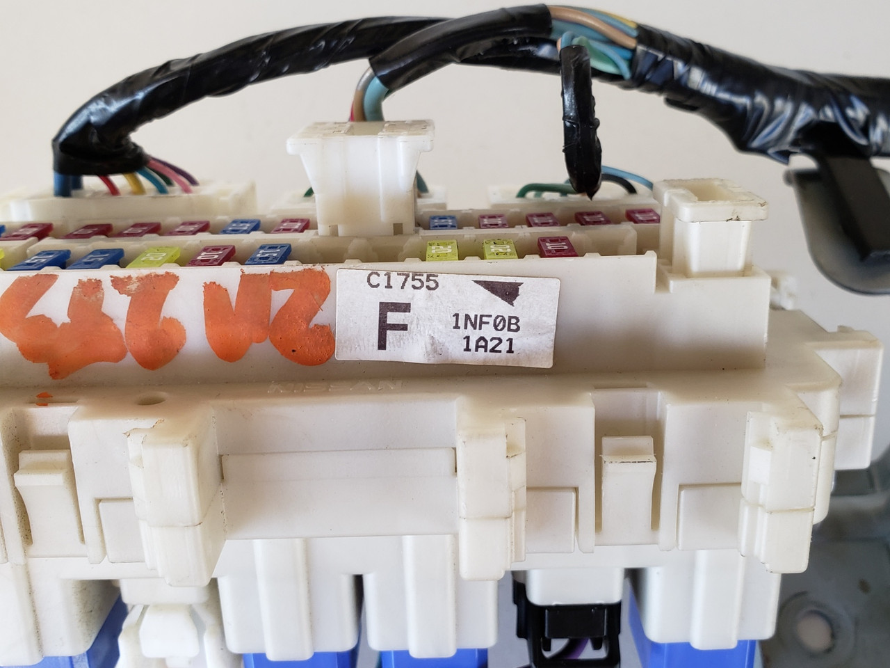 2009-2013 Infiniti G37 INF0B 1A21 Fusebox Fuse Box Relay Unit Module