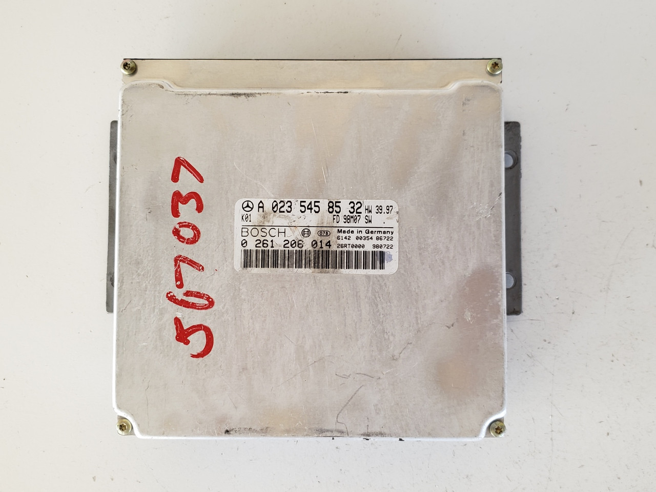 1999 Mercedes C230 A 023 545 85 32 Computer Engine Control ECU ECM EBX Module