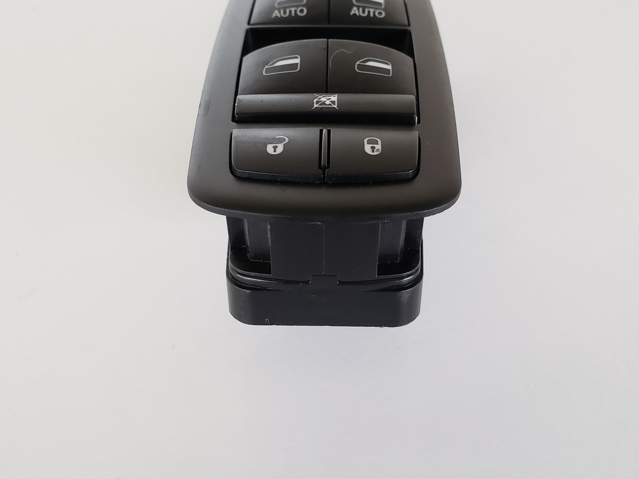 11-17 Dodge Journey 68139805AB Drivers Side Left Master Window Switch OEM 11-17 Dodge Journey 68139805AB Drivers Side Left Master Window Switch OEM