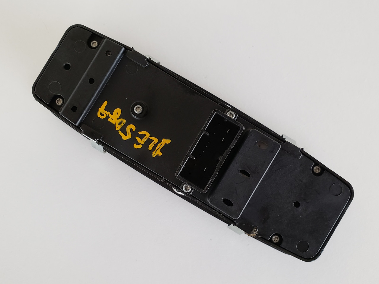 11-17 Dodge Journey 68139805AB Drivers Side Left Master Window Switch OEM 11-17 Dodge Journey 68139805AB Drivers Side Left Master Window Switch OEM