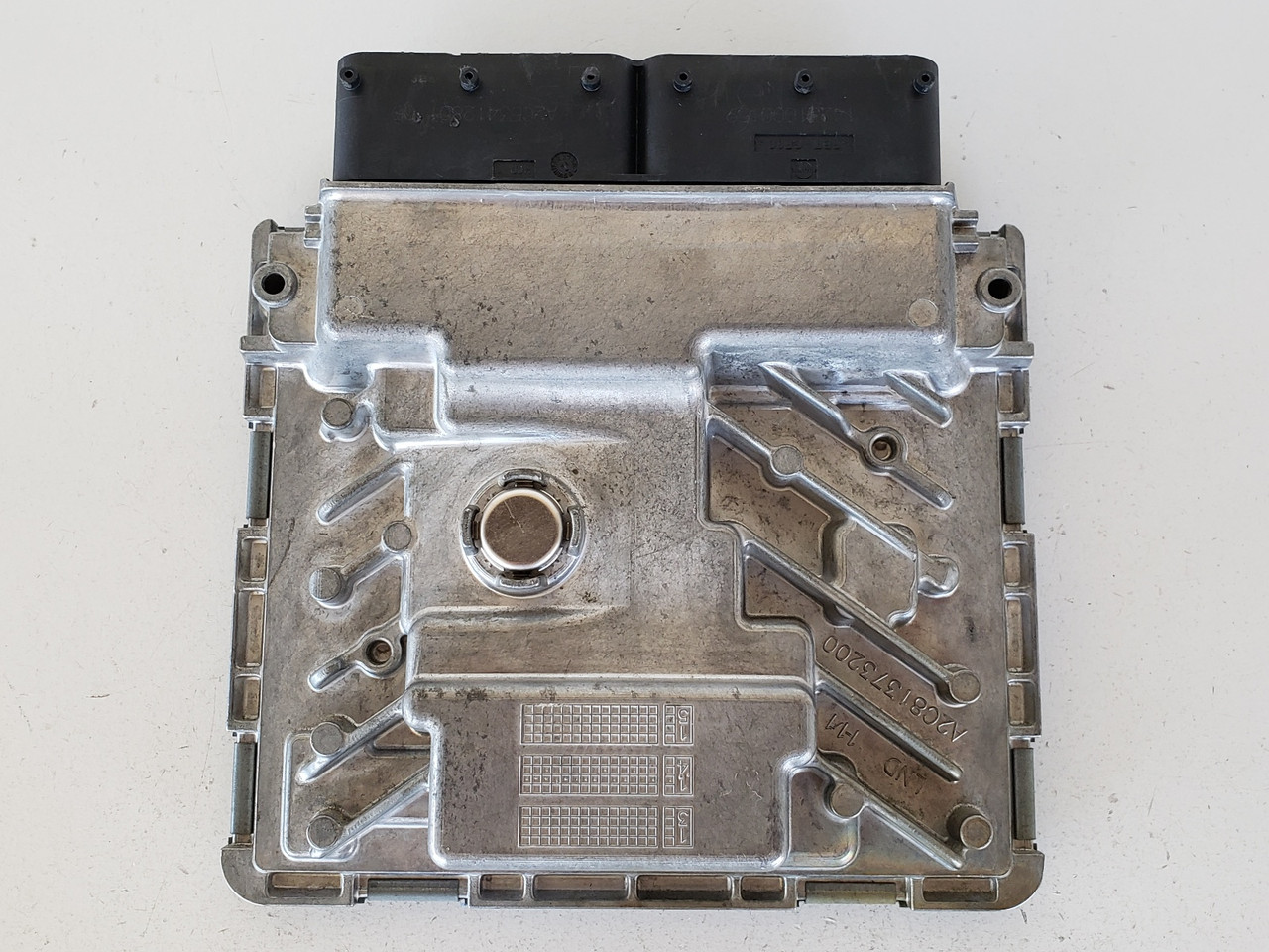 2015-2017 Jetta 06K 907 425 C Computer Brain Engine Control ECU ECM EBX Module