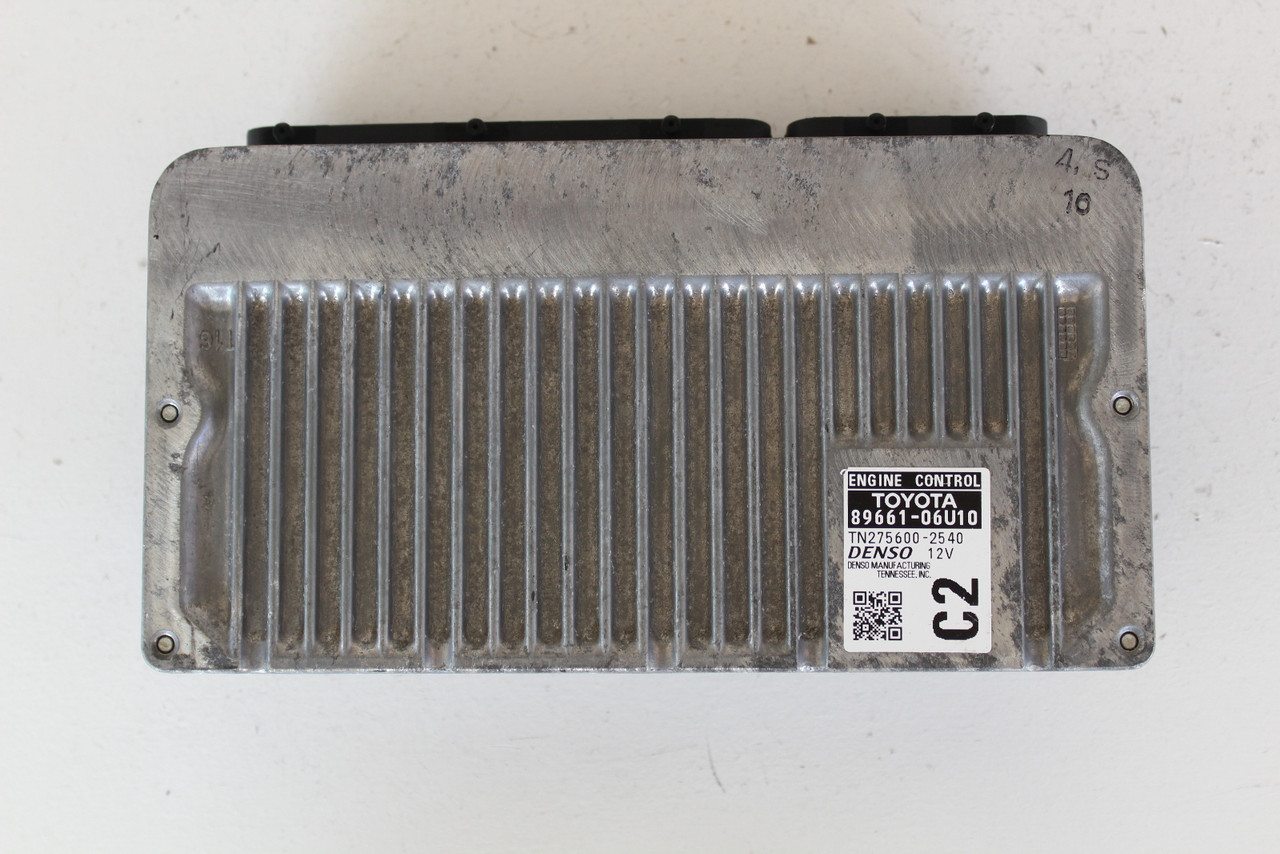 2015 Toyota Camry 89661-06U10 Computer Brain Engine Control ECU ECM EBX Module