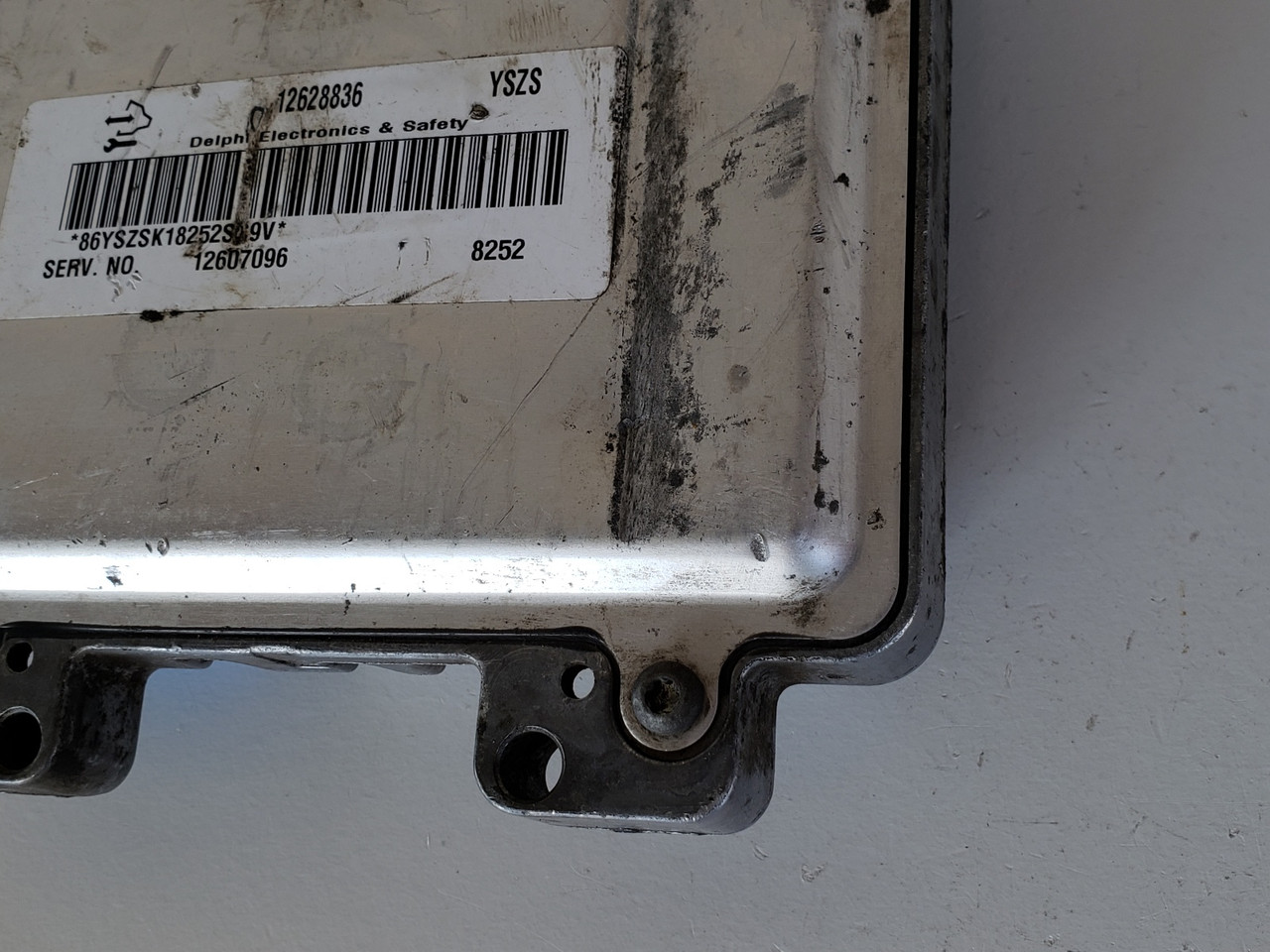 2006-2010 Malibu 12607096 Computer Brain Engine Control ECU ECM EBX Module