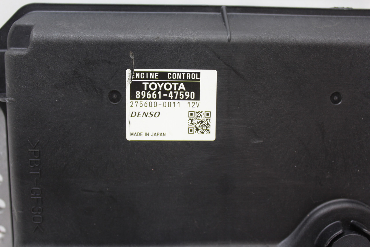 2015 15 Toyota Prius 89661-47590 Computer Engine Control ECU ECM EBX Module