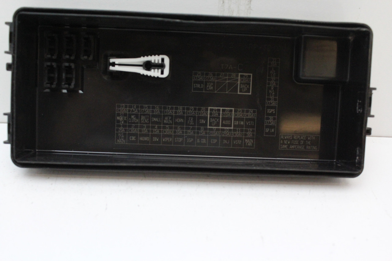 16-18 Honda HRV HR-V 32120-T7S-A11 Fusebox Fuse Box Relay Unit Module