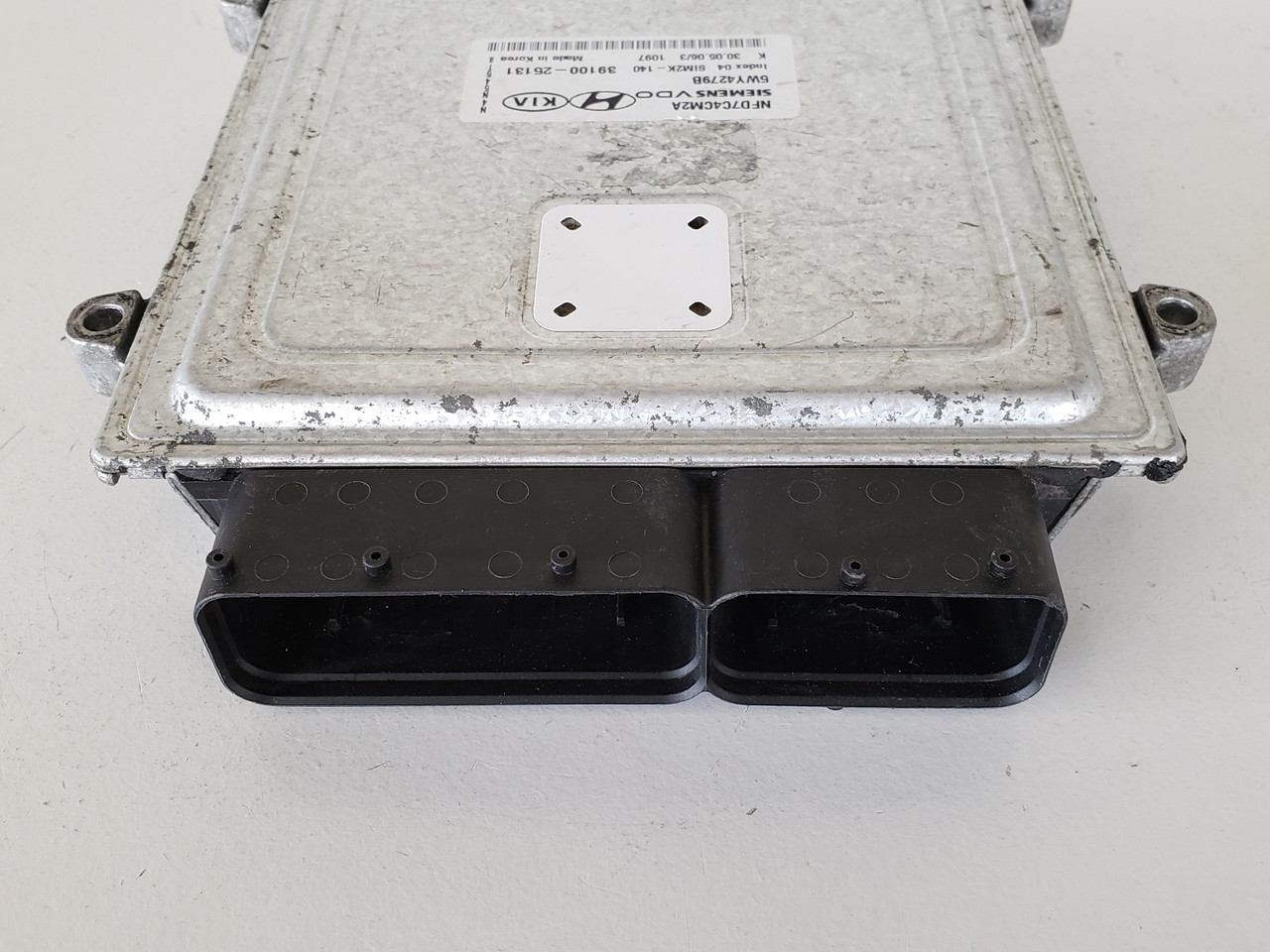 2006-2008 Sonata 39100-25131 Computer Brain Engine Control ECU ECM EBX Module