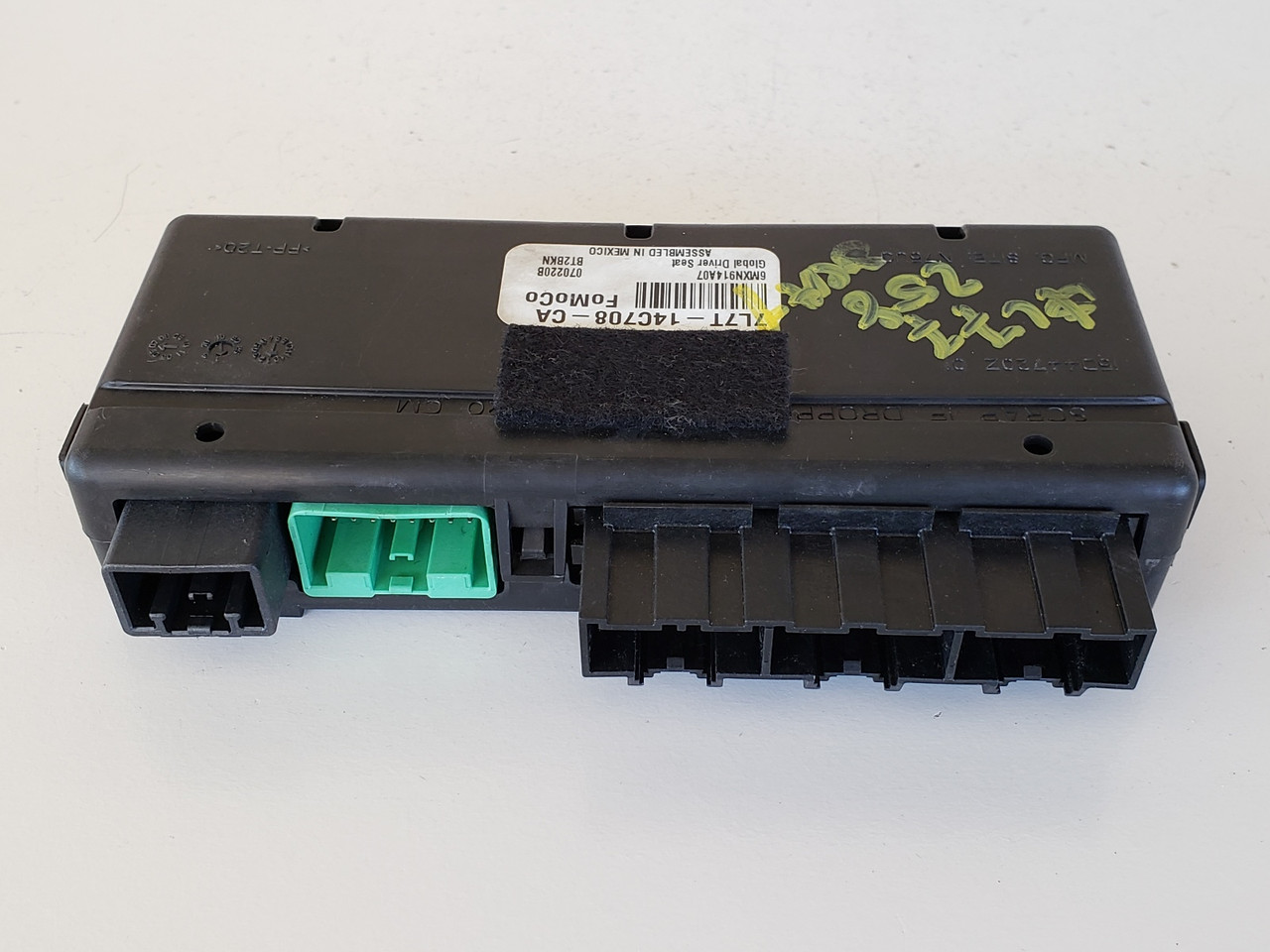 2007-2008 Ford Expedition 7L7T-14C708-CA Driver Seat Control Module Unit