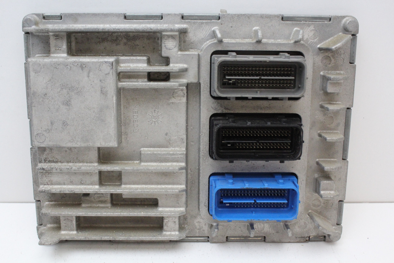 17 18 GMC Canyon 12679079 Computer Brain Engine Control ECU ECM EBX Module 17 18 GMC Canyon 12679079 Computer Brain Engine Control ECU ECM EBX Module